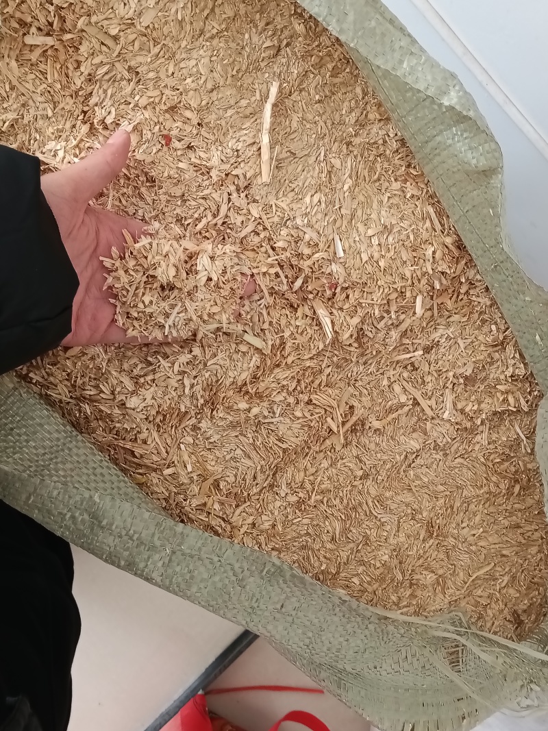 麦壳麦糠方块鸡鸭鹅猪牛羊优质草料工厂直销