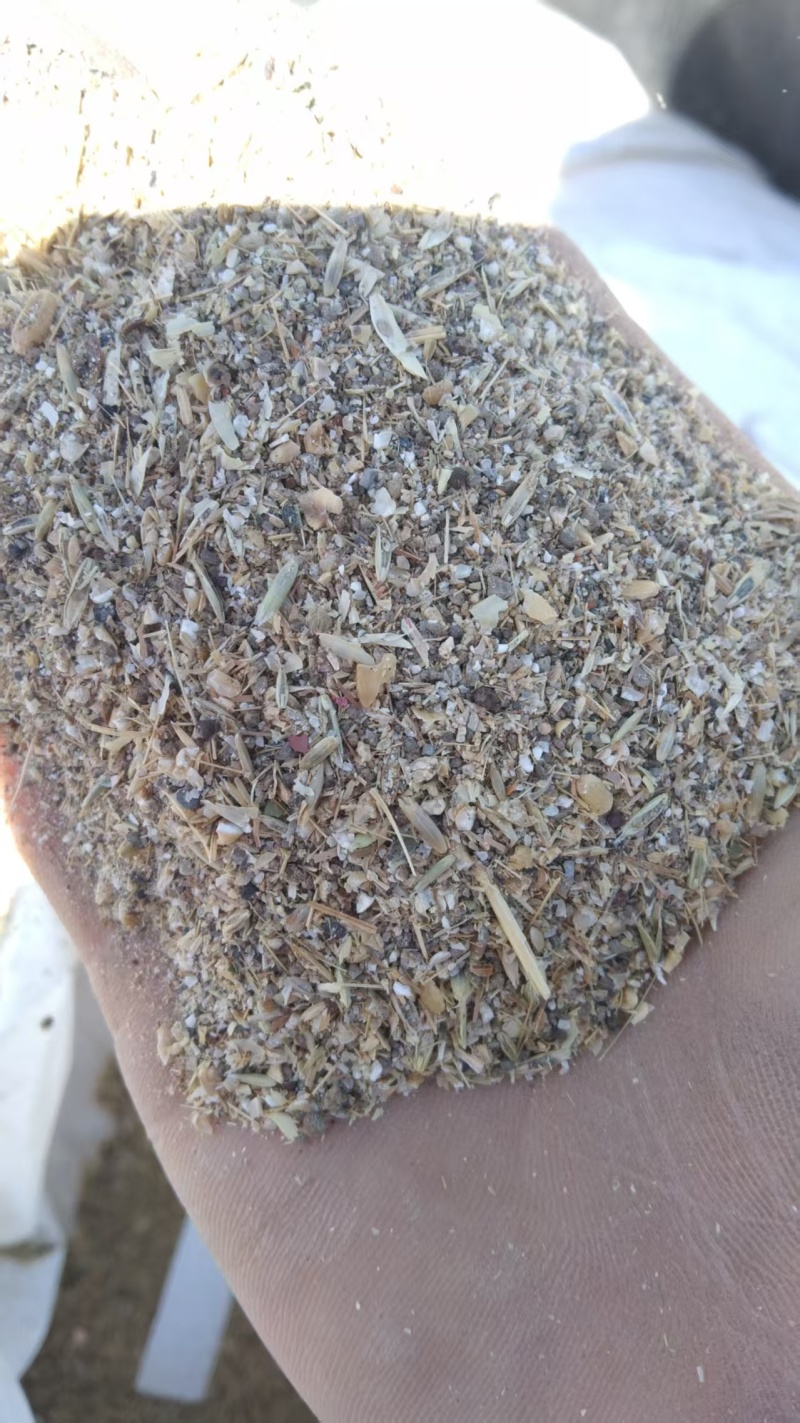 小米糠，麦糠，碎麦