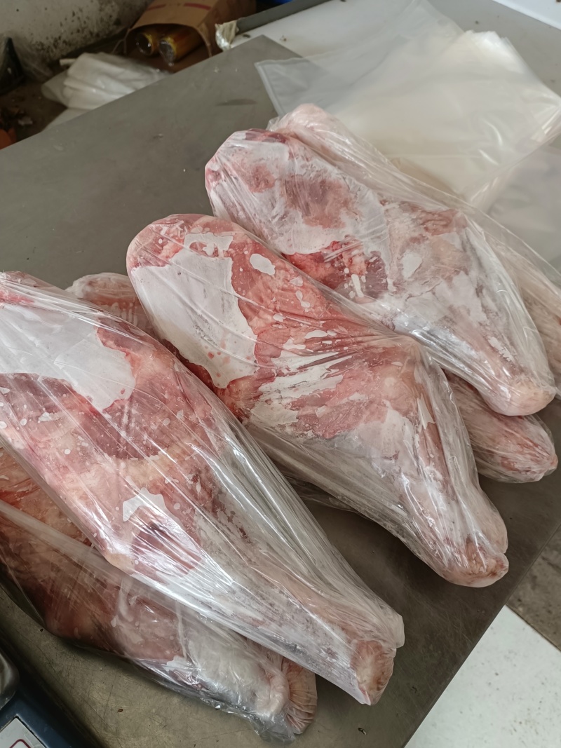 纯干羊前腿一箱起发。17一斤规格齐全大量现货