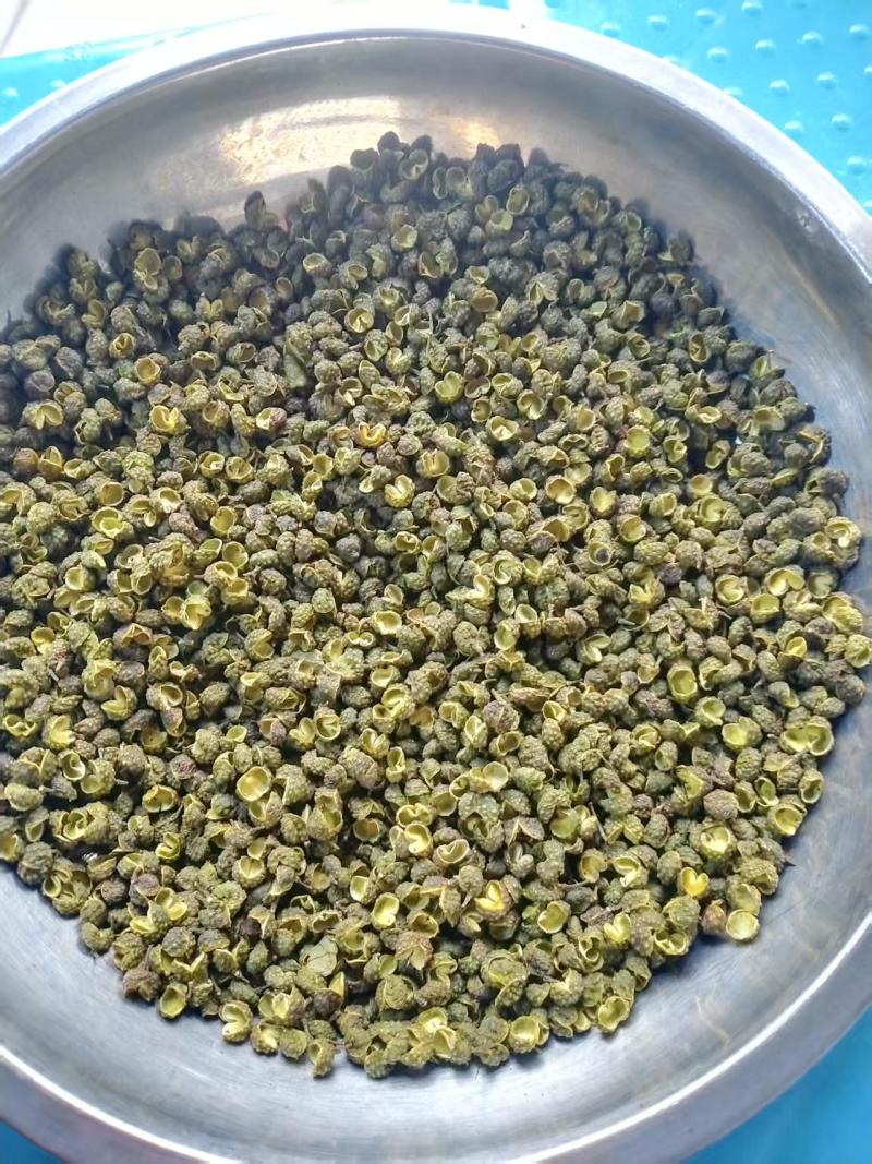 我们基地直发，只提供特级和精品青花椒，不卖次货，可发样品