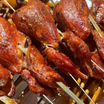 去皮去内脏母鹌鹑扒皮鹌鹑滋补炖汤油炸烧烤食材