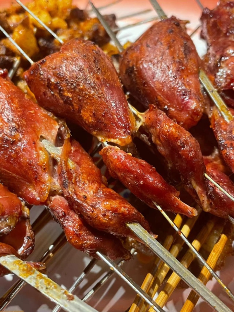 去皮去内脏母鹌鹑扒皮鹌鹑滋补炖汤油炸烧烤食材