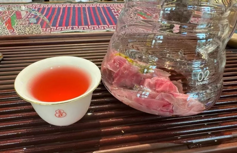 云南墨红玫瑰，产地货源，精品玫瑰茶，精品花茶