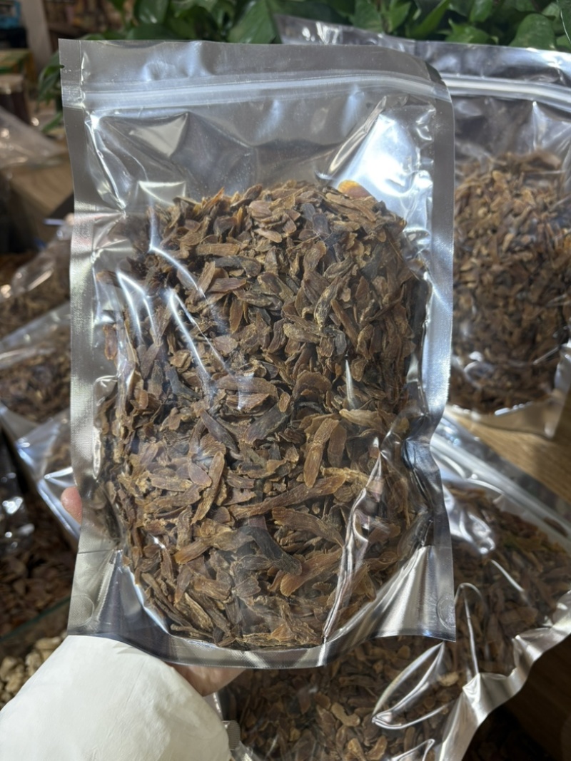 纯无糖红参碎片，五年以上花纹片，价格便宜，适合自用