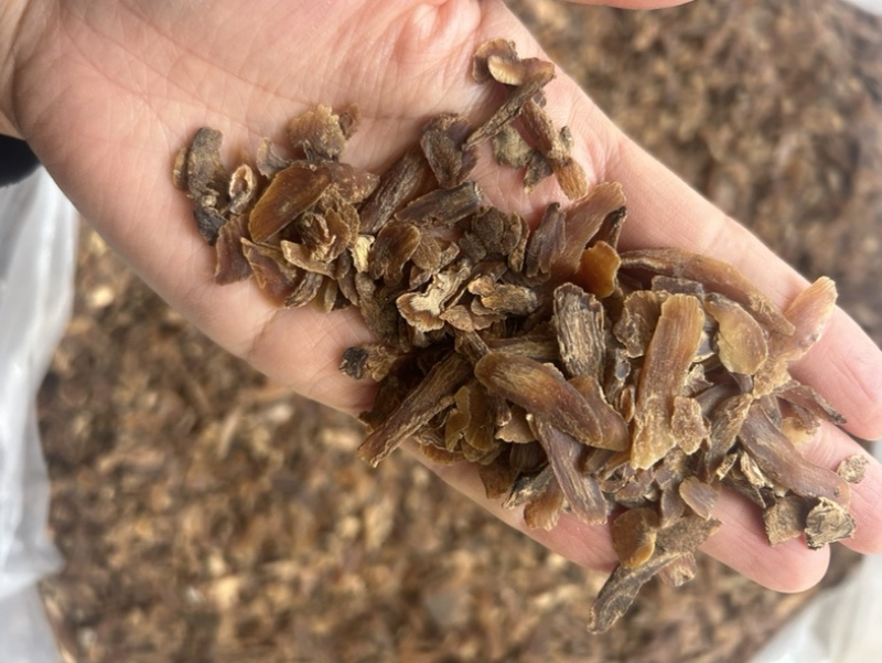 纯无糖红参碎片，五年以上花纹片，价格便宜，适合自用