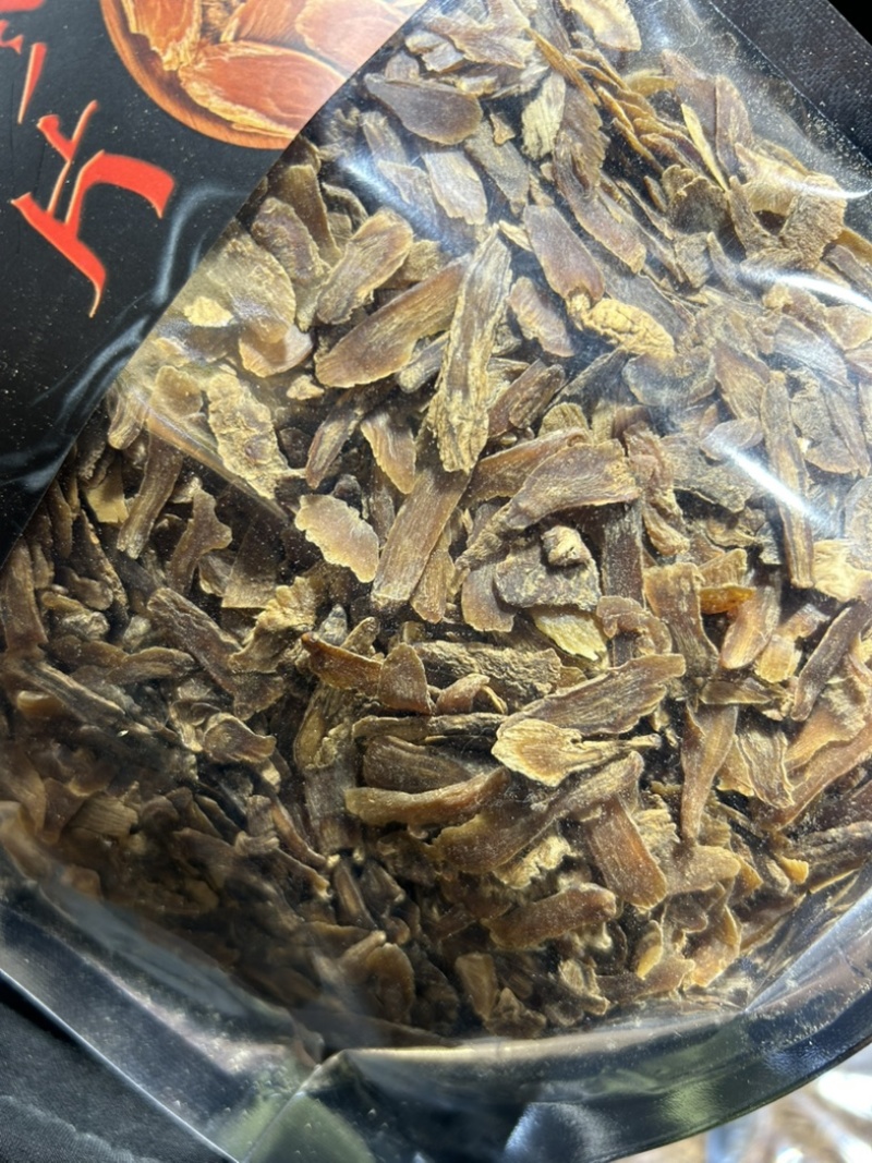 纯无糖红参碎片，五年以上花纹片，价格便宜，适合自用