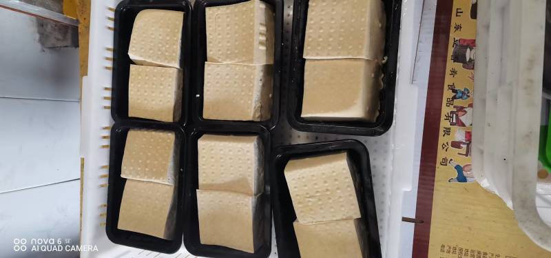 纯手工鲜豆腐，老豆腐，厂家直发，品质保证，量大从优