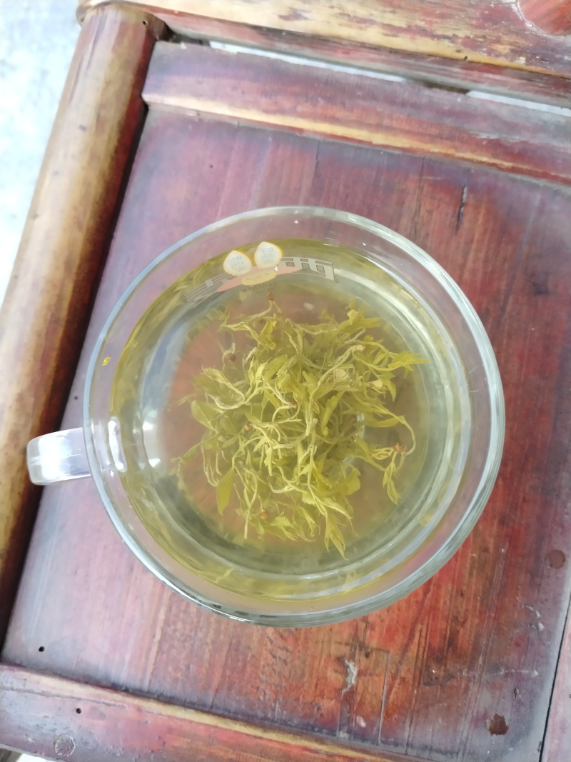 张家界罗塔坪高山云雾莓茶