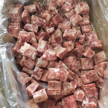 排骨粒，带肉率很高