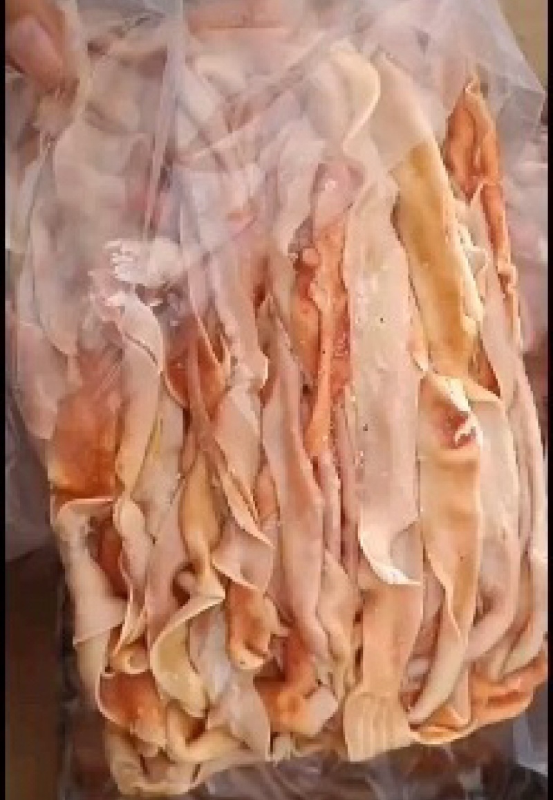 鸭肠精品生熟鸭肠工厂发货货源充足质量保证物流冷链运输