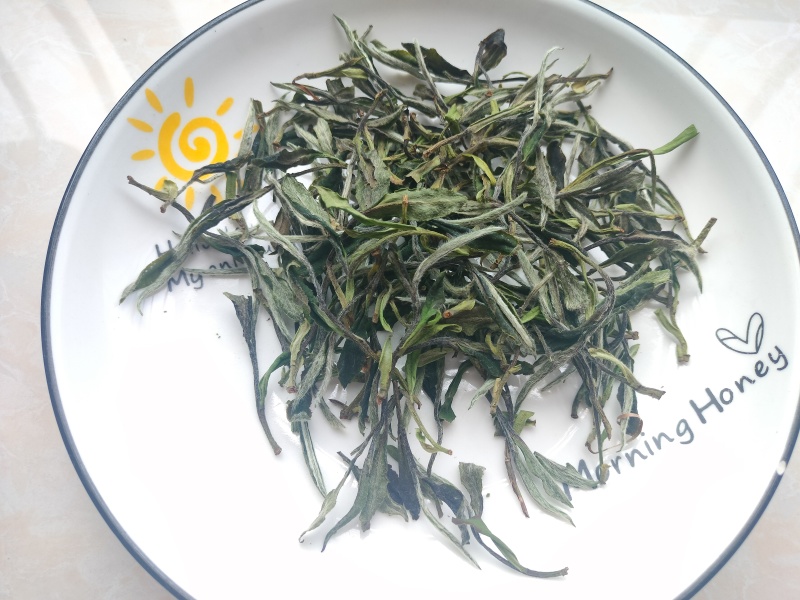 “老爸牌”政和白茶，纯手工采摘与制作，安全纯绿色食品，欢迎大