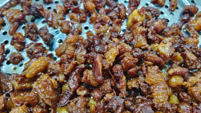 嗷嗷香的小块肉干吃起来方便又卫生原味孜然味香辣味