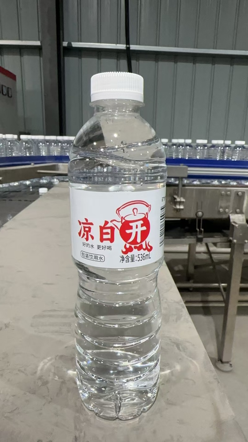 矿泉水工厂直发，现货批发，量大从优，欢迎来电咨询