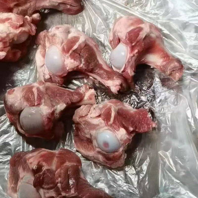 0617前腿骨到货，带肉多，价格低的一个棒骨