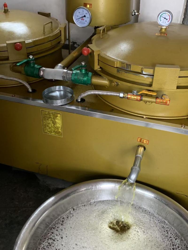 品质纯正农户自产纯花生油纯正浓香食用油量大从优