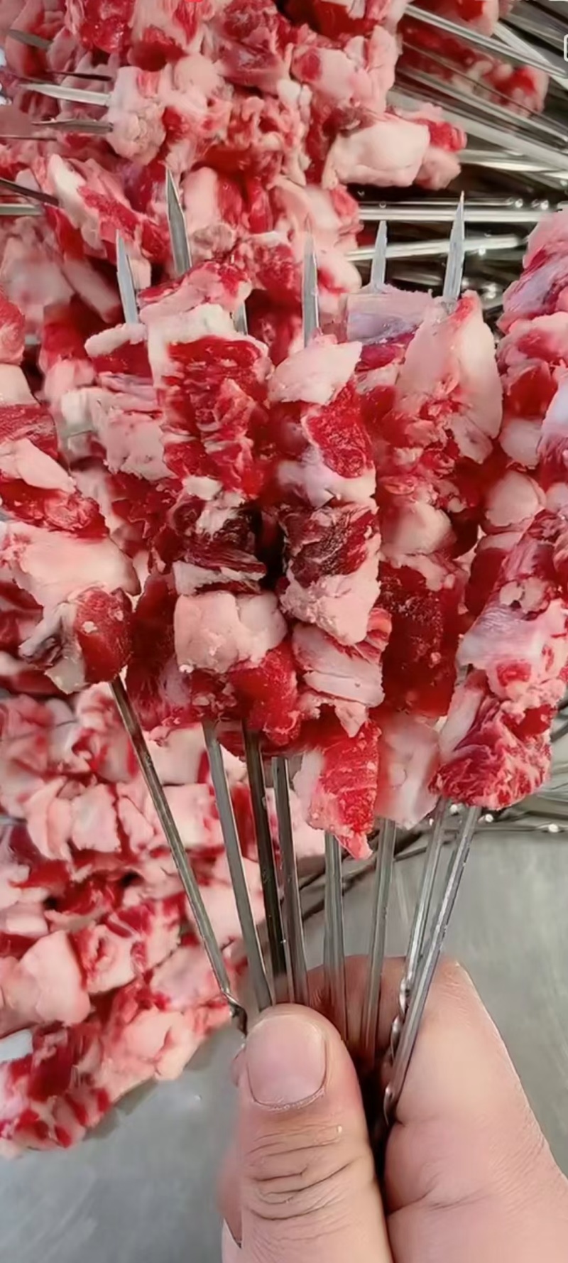 牛燕翅肉烤串专用纯牤牛肉质量嘎嘎的