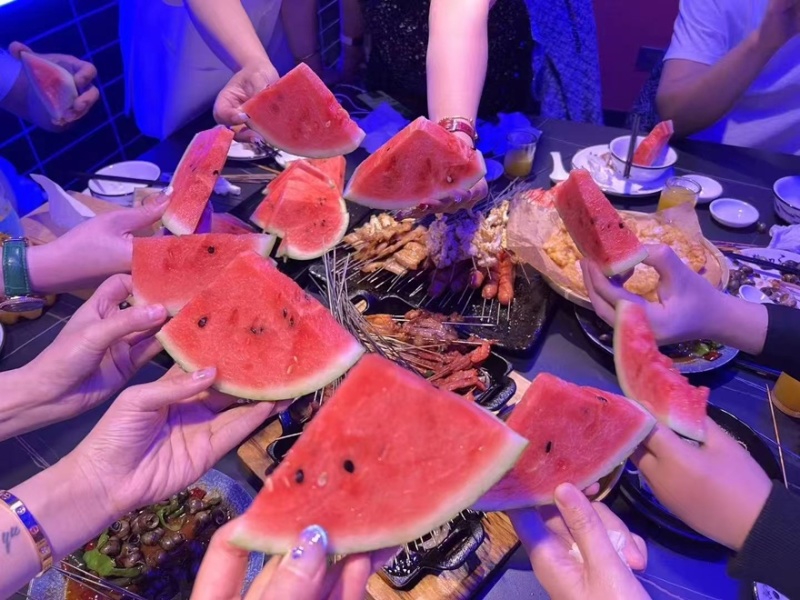江苏盐城精品有籽美都西瓜薄皮量大一手货源基地直发视频看货