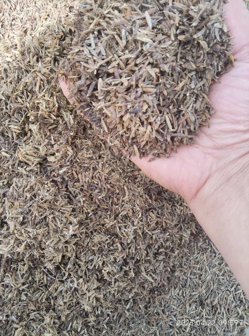 发酵稻壳，我公司集酱油，米醋大场家，年产万吨，质优量大。