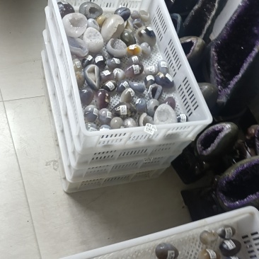 精品玛瑙恐龙蛋