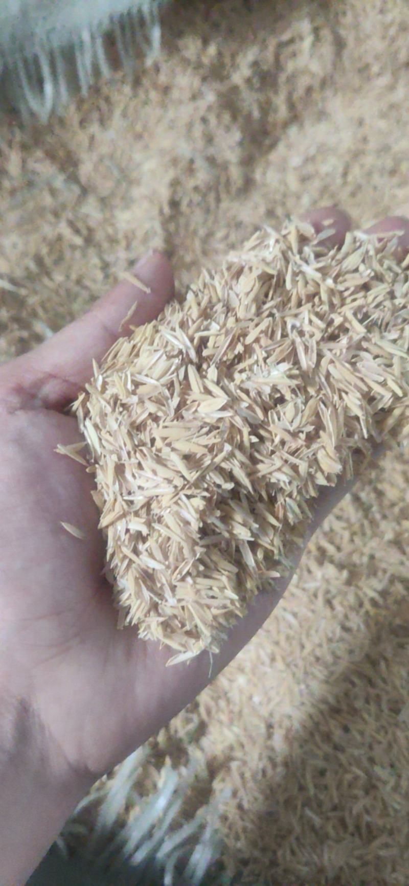 湖北压缩稻壳，量大质量好，长期供应四川重庆，厂家直销