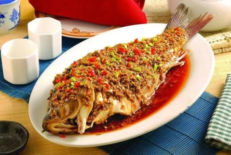 【卤味】油炸鲤鱼