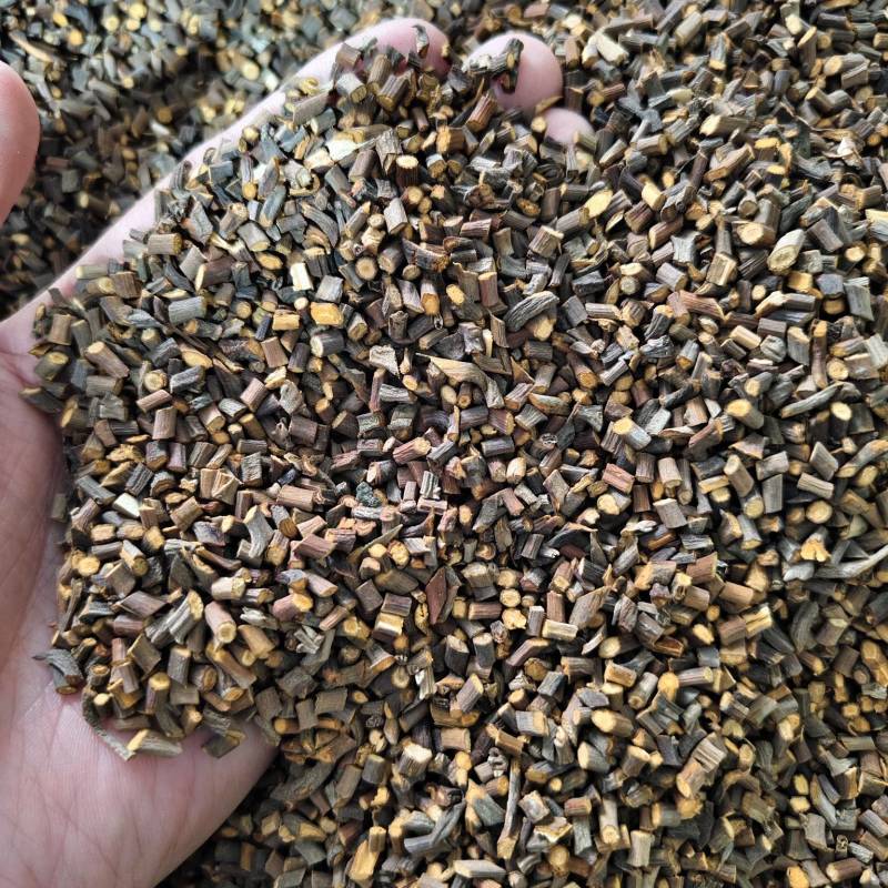 桂枝中药材桂枝各种规格桂枝尖桂枝片散装批发量大运费可谈
