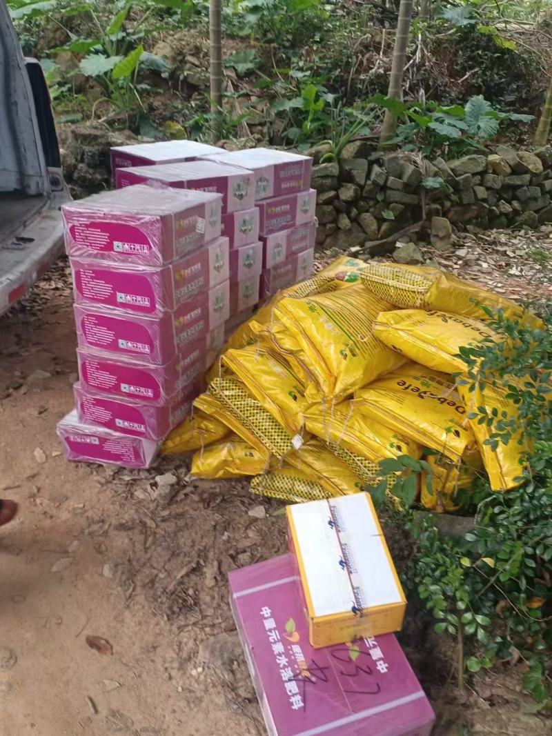 加钙宝防空心果软果脐腐病，补中量元素补钙全水溶