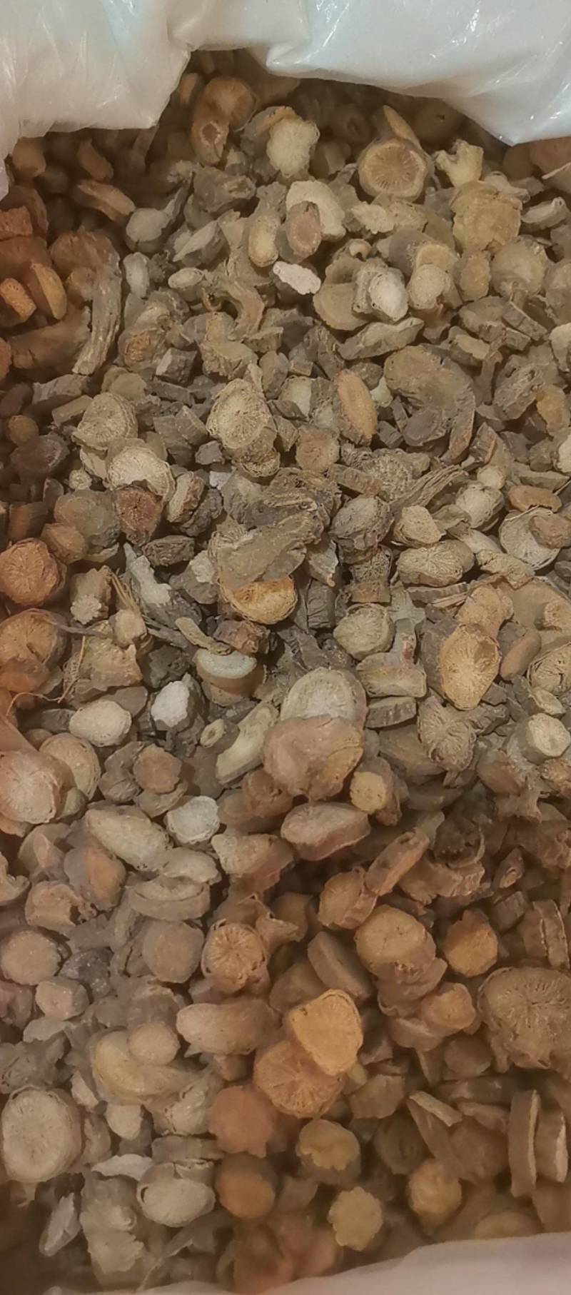 山东菏泽一手货源赤芍品质好价格优对接全国市场欢迎采购