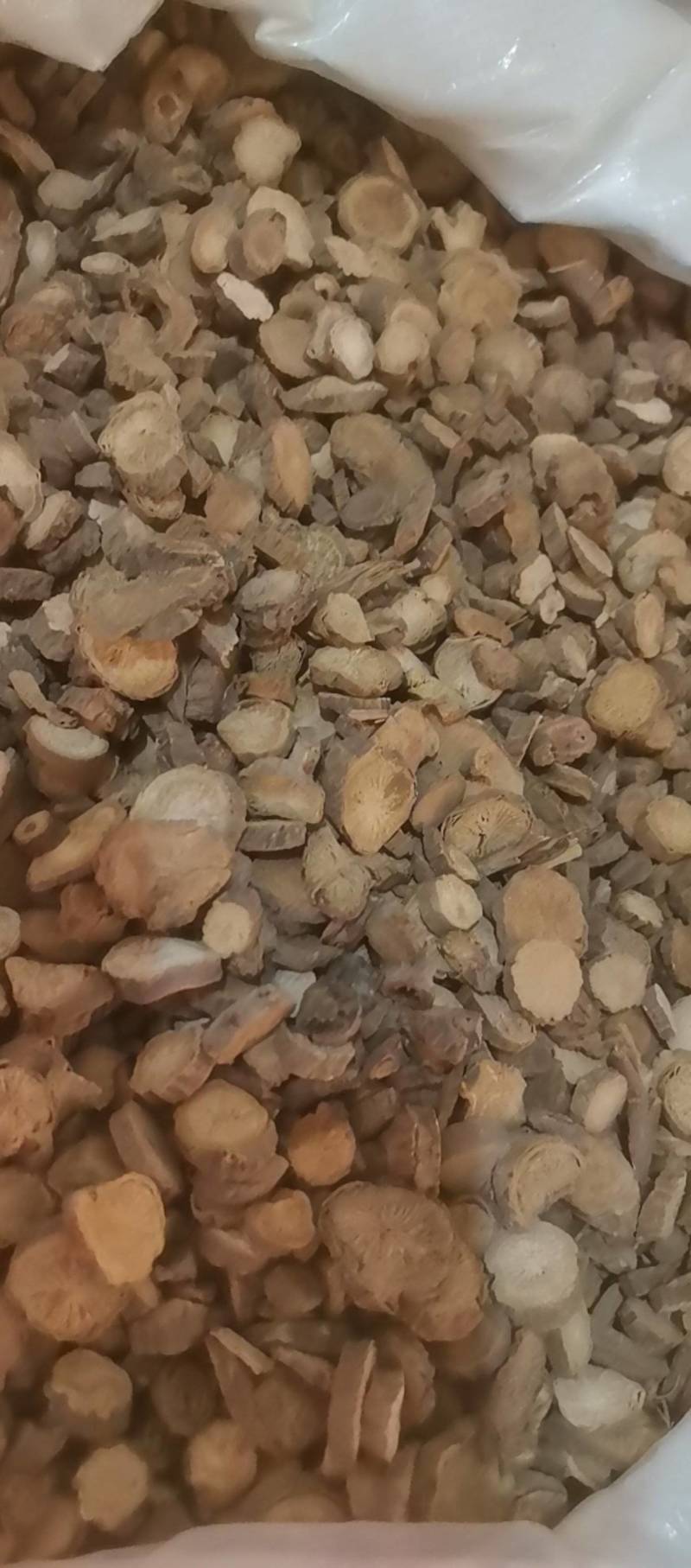 山东菏泽一手货源赤芍品质好价格优对接全国市场欢迎采购