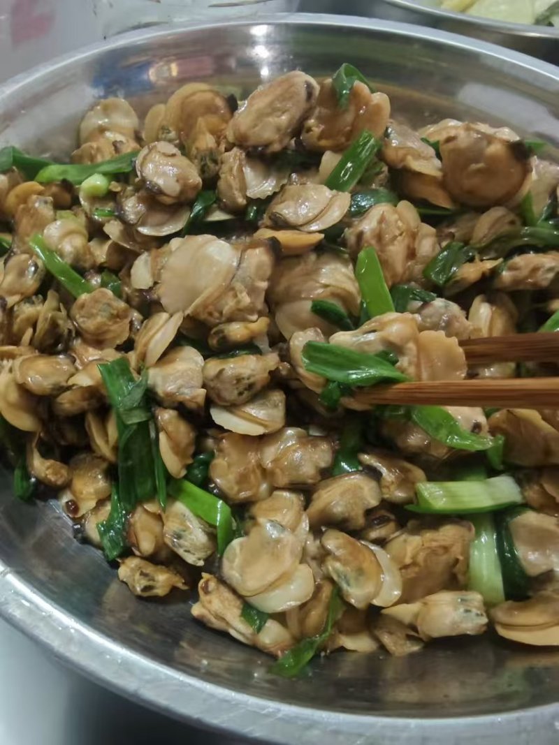 蚬肉，味道鲜美，爆炒好吃到哭