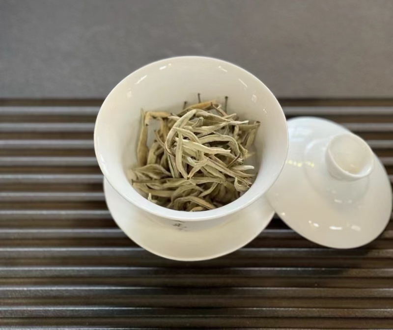 精品白豪银针源头产地全国可发对接各大商超