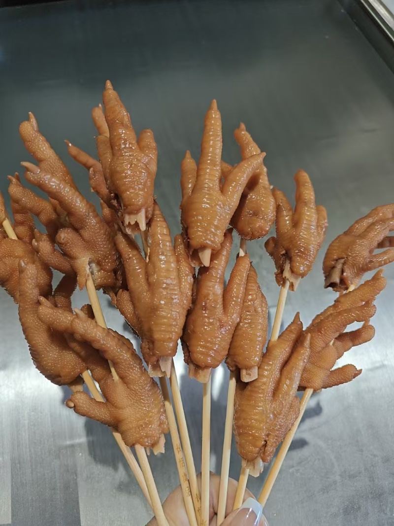 熟卤味凤爪串鸡爪串火锅烧烤自助方便食品冷冻串