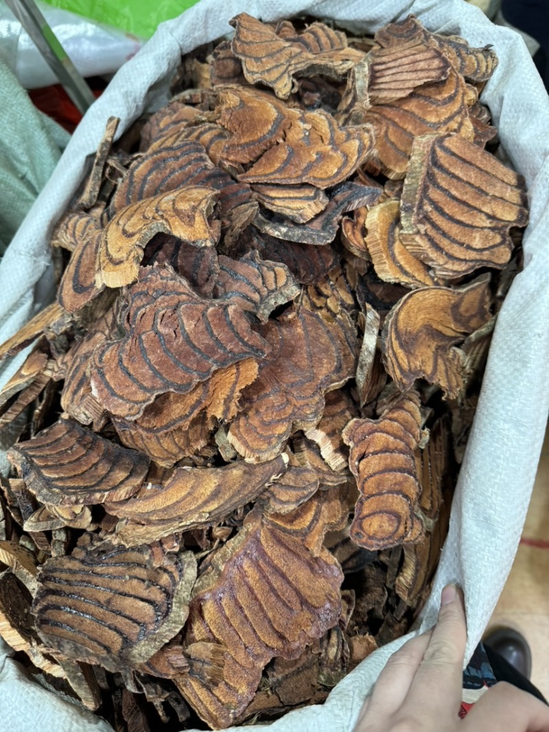鸡血藤中药材鸡血藤片老藤片新鲜干货