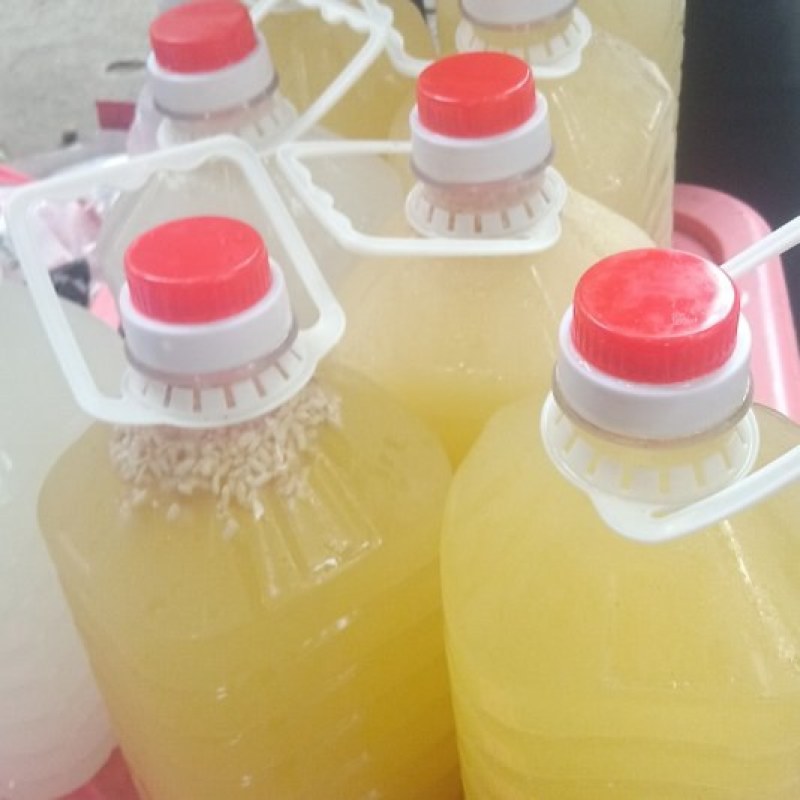 农家自酿糯米酒，中越边境山区！纯手工制作！
