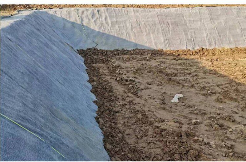 鱼塘河道水渠工程护基路面硬化。防护防冻防渗水