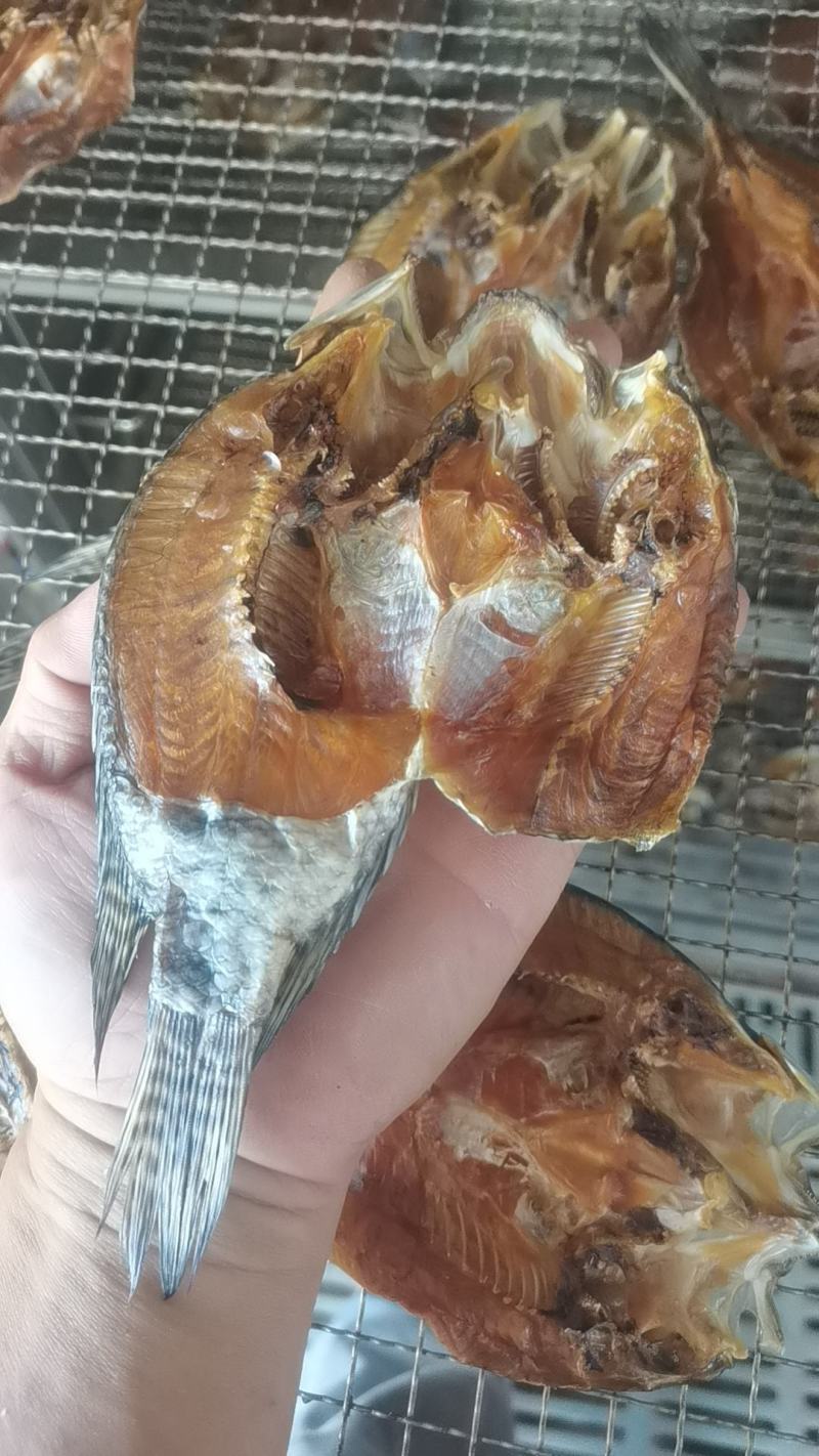 海南水库鱼鱼干《罗非》长期批发/烘干/淡盐/大小混装