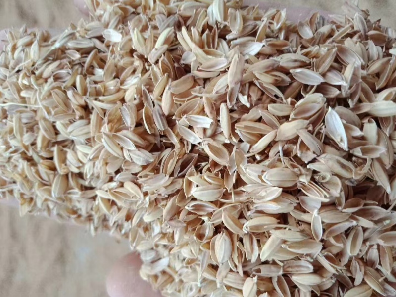 稻壳压缩稻壳袋装稻壳做酒做醋垫料鸡鸭鹅牛羊垫料