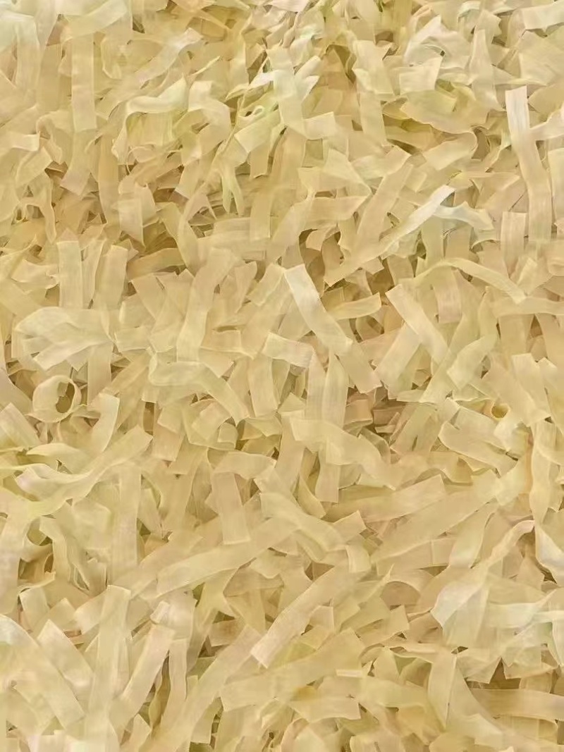 山东凉皮，一件20斤，凉拌，烫着吃，特别有嚼劲