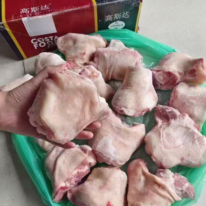 带皮小肘子