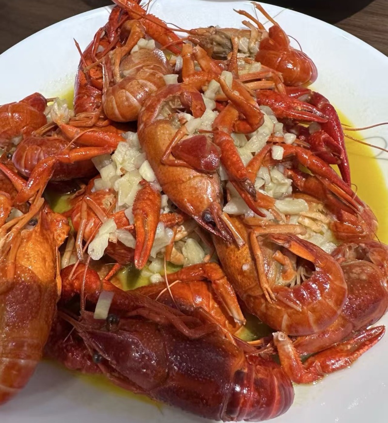 14斤装小龙虾3-5钱即食，麻辣蒜蓉口味，饭店夜市大排档