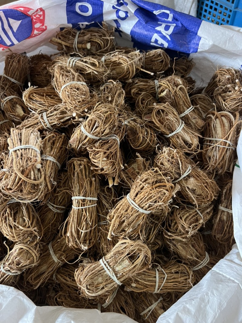 五指毛桃新鲜五指毛桃干货节子小扎把天然烘干