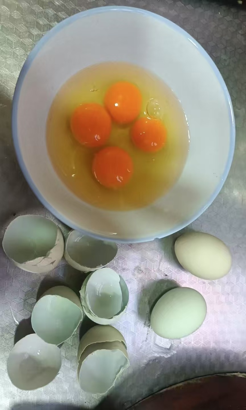土鸡蛋