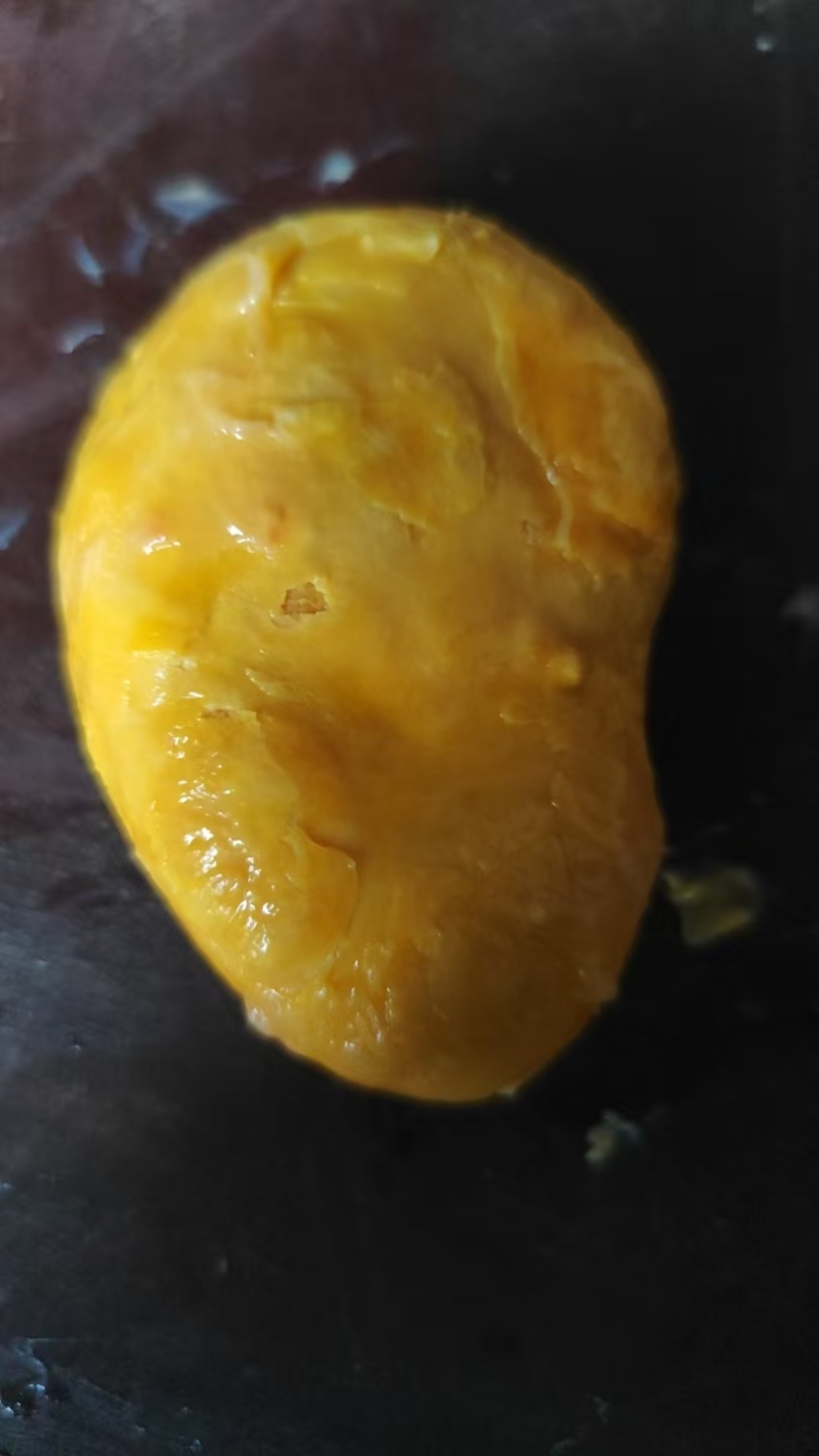 自家自养的几年老鸡的鸡宝，可用于药材