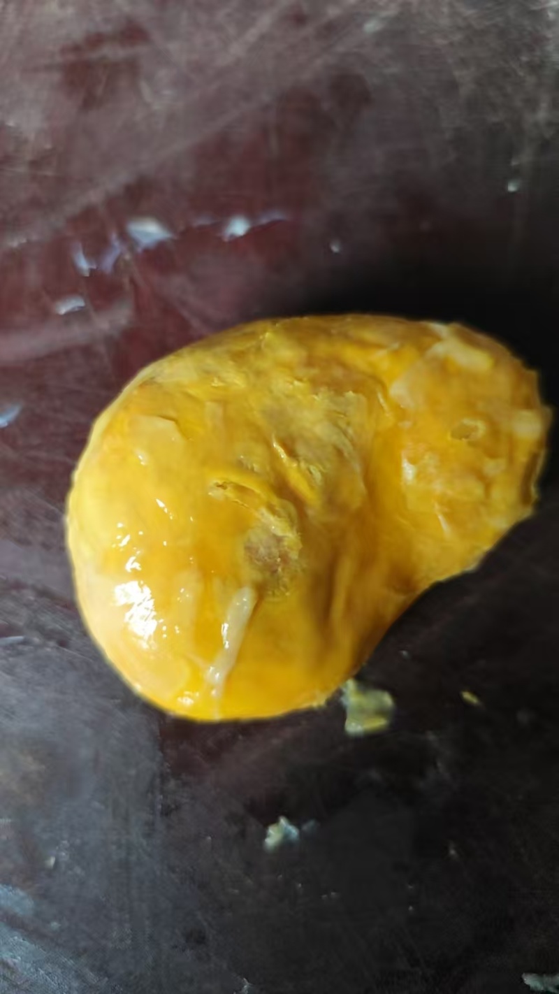 自家自养的几年老鸡的鸡宝，可用于药材