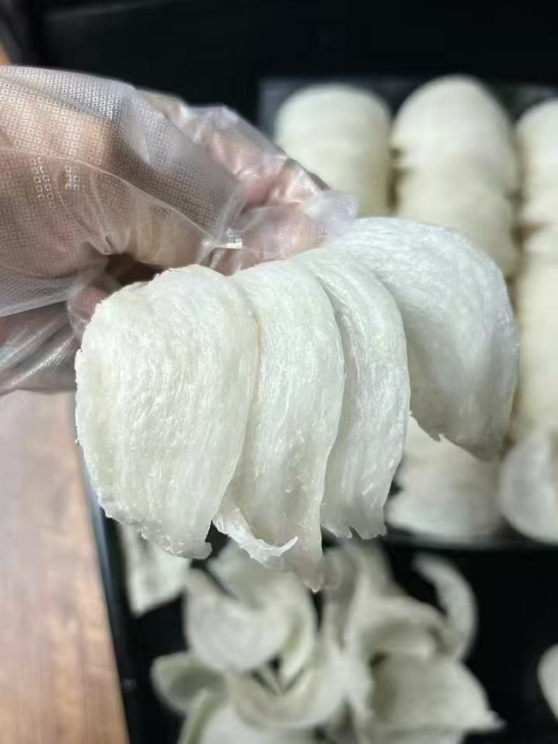 燕窝各种滋补类药材，各规格的燕窝可追溯源燕窝