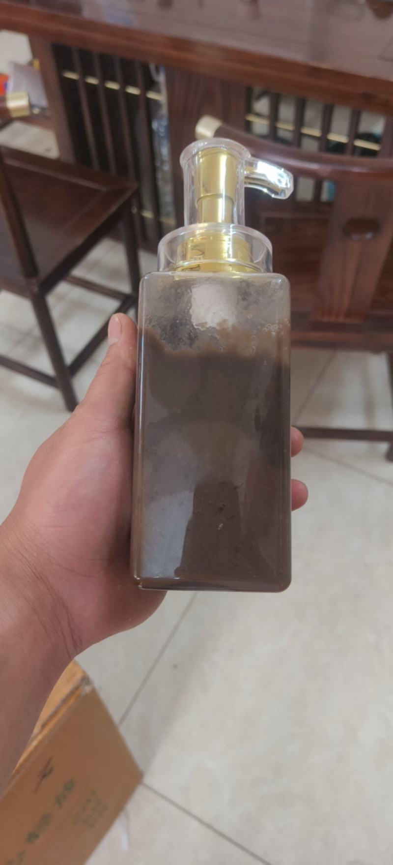 中草药洗发水
