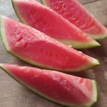陕西938吊兰西瓜，皮薄肉甜，清凉解暑！