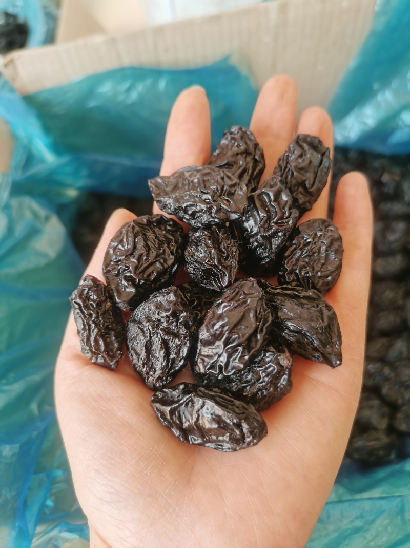 新疆西梅干果肉饱满大颗粒***无蔗糖休闲零食可一件代发