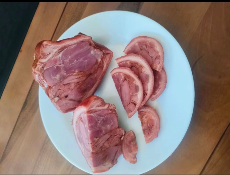 去骨肘子熟食卤味，整个的去骨肘子无碎肉无骨肘子