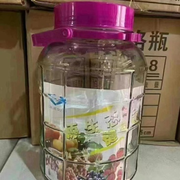 方格玻璃瓶